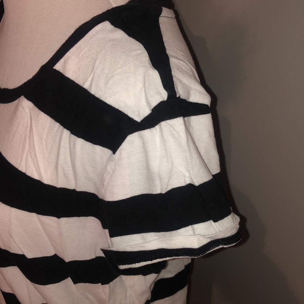 Five gap short sleeve striped shirts size large - Picture 13 of 13